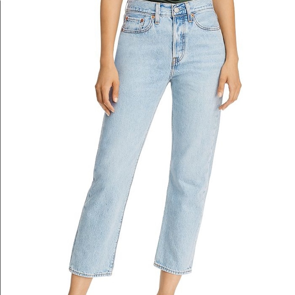 Levi’s Wedgie Straight sz 29